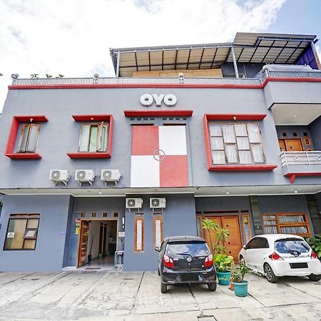 Oyo 1932 Srimahi Residence Bandung Exterior photo